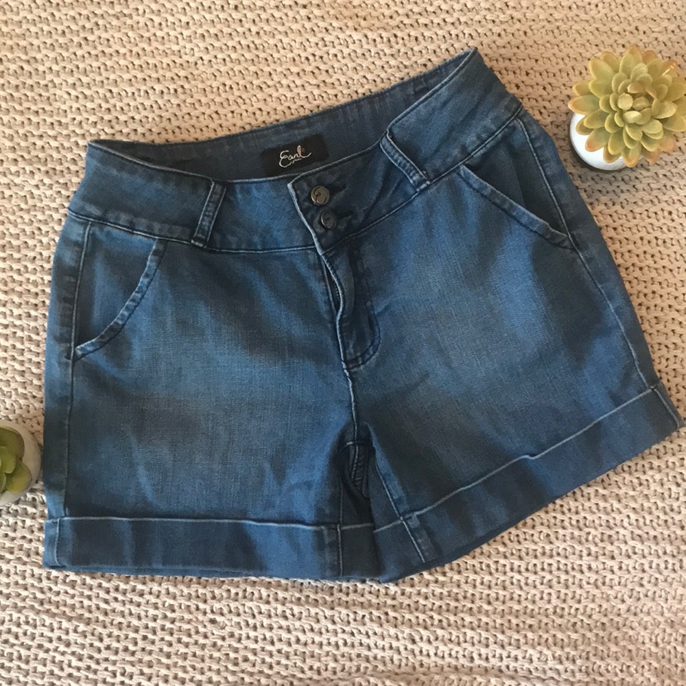 Earl Jeans SIZE 8 Denim Shorts